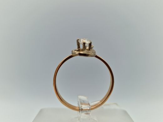 Золотое кольцо с цирконом, 2.16 г, разм. 17.5