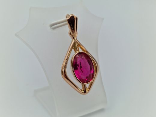 Золотой кулон с кораллом, 4.2 г