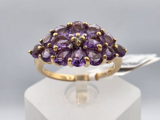 Золотое кольцо с бриллиантом и аметистом, 2.75 г, разм. 17