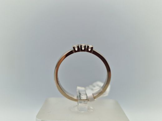 Zelta gredzens ar briljantiem, 2.82 g, izm. 18