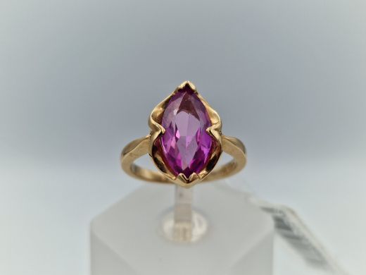 Zelta gredzens ar koraļļi, 3.55 g, izm. 17