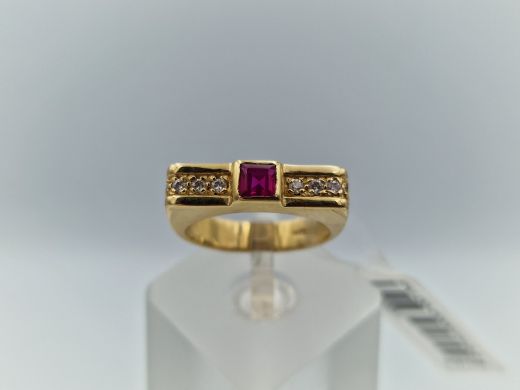 Zelta gredzens ar cirkoniju, 5.19 g, izm. 17.8