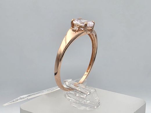 Gold ring with zircon, 1.55 g, size 18.5