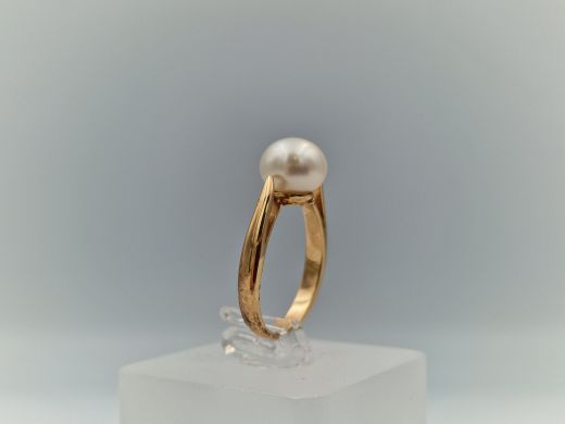 Золотое кольцо, 3.29 г, разм. 16.5