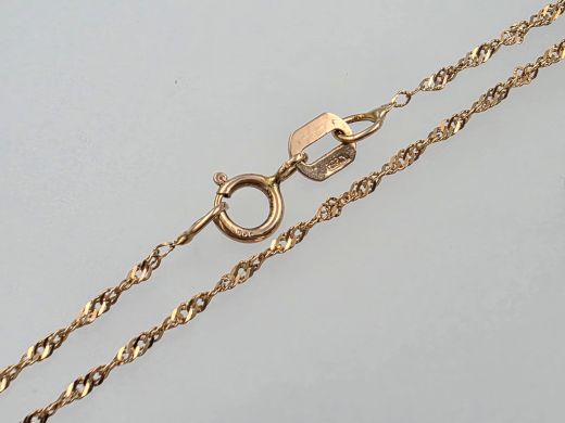 Gold chain, 0.83 g, size 45 cm
