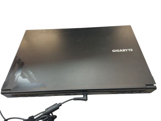 GIGABYTE Ax211Ngw 1024 gb