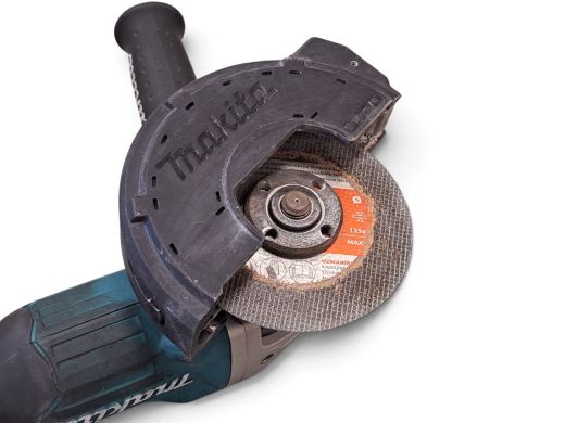 Makita Dga506