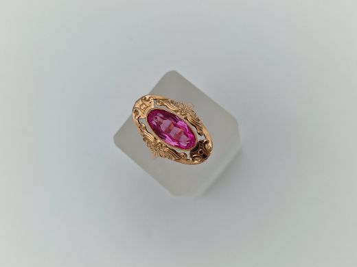 Золотое кольцо с кораллом, 5.38 г, разм. 18