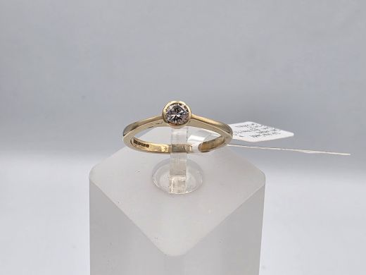 Zelta gredzens ar briljantiem, 1.49 g, izm. 15.5