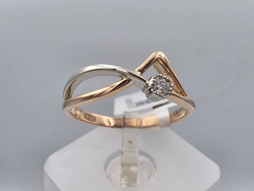 Gold ring with diamond, 2.53 g, size 18