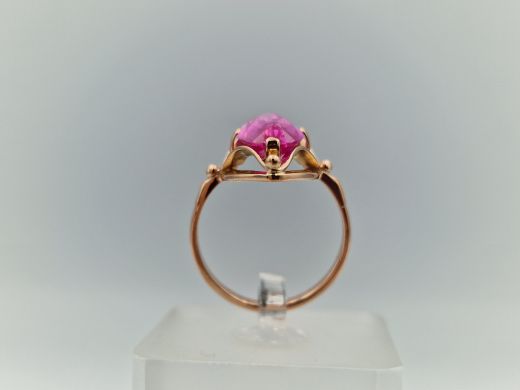 Zelta gredzens ar koraļļi, 4.27 g, izm. 18.5