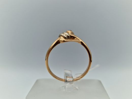 Золотое кольцо с цирконом, 2.3 г