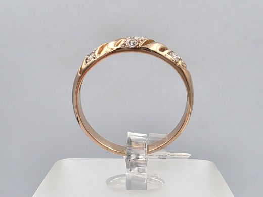 Gold ring with zircon, 2.33 g, size 17.5