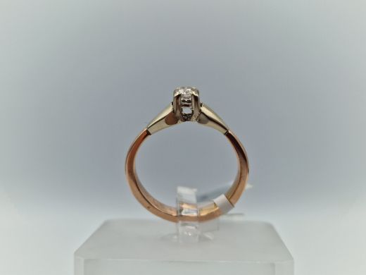 Zelta gredzens ar briljantu, 3.68 g, izm. 16.5