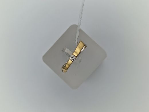 Zelta gredzens ar briljantu, 3.18 g, izm. 17