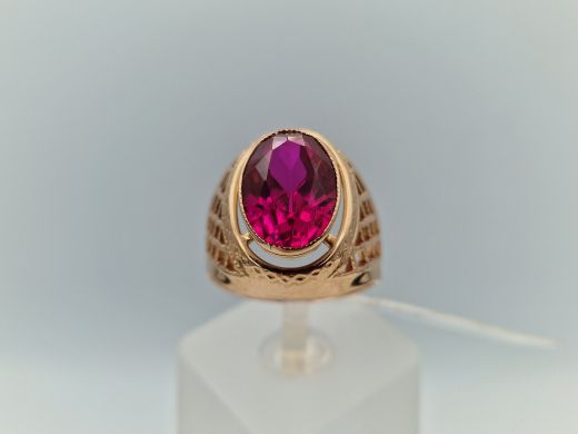 Zelta gredzens ar koraļļi, 7.55 g, izm. 19