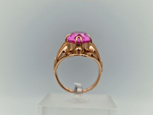Золотое кольцо с кораллом, 6.63 г, разм. 17.5