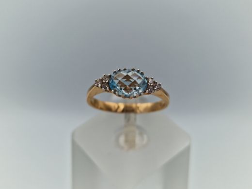 Zelta gredzens ar cirkoniju, 2.92 g, izm. 18