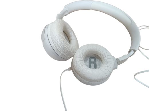 JBL Tune 400