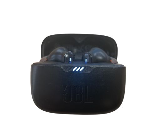 JBL Tune 230