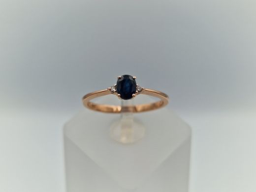 Zelta gredzens ar briljantu un safīru, 1.54 g, izm. 17