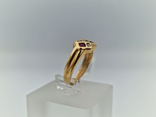 Zelta gredzens ar cirkoniju, 3.08 g, izm. 17