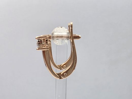 Gold earrings with diamond, 2.19 g
