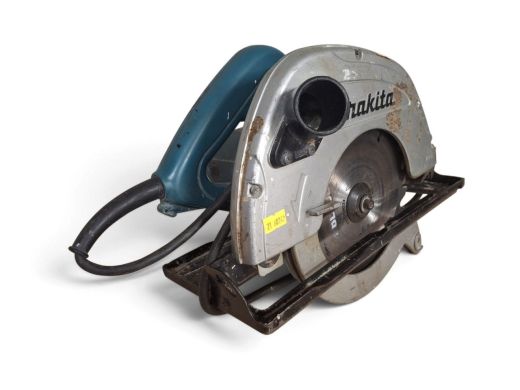 Makita 5704R