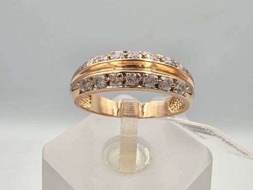 Золотое кольцо с цирконом, 2.88 г, разм. 17