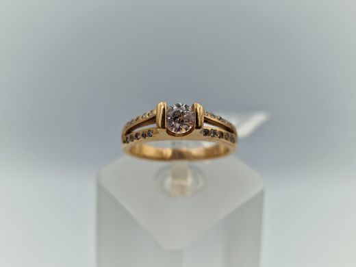 Zelta gredzens ar cirkoniju, 4.22 g, izm. 16.5