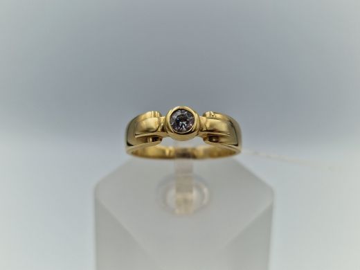 Zelta gredzens ar cirkoniju, 2.45 g, izm. 16.5