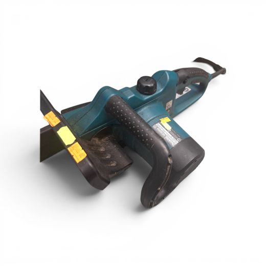 Makita Uc3520A