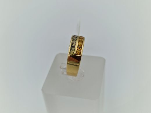 Zelta gredzens ar safīru, 5.6 g, izm. 17.5