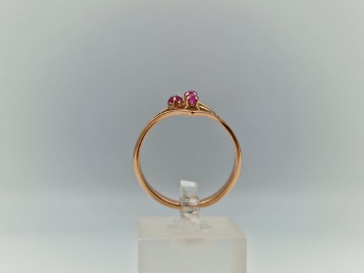 Золотое кольцо с кораллом, 2.08 г, разм. 18.5