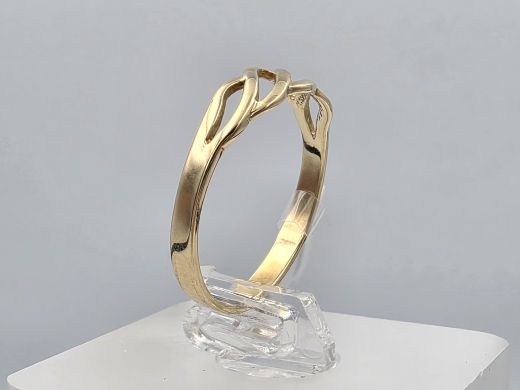 Gold ring, 1.24 g, size 17.5