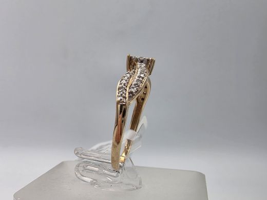 Золотое кольцо, 1.72 г, разм. 17