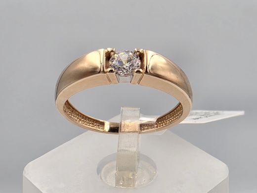 Gold ring with zircon, 2.14 g, size 17