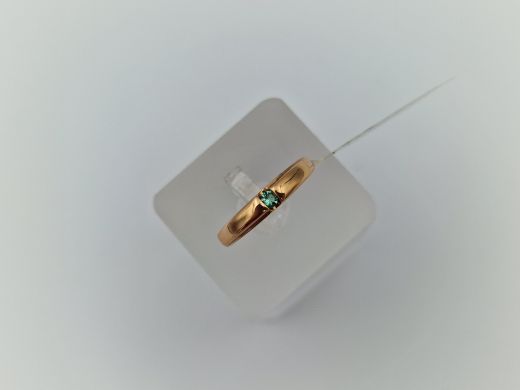 Zelta gredzens ar smaragdu, 2.26 g, izm. 17