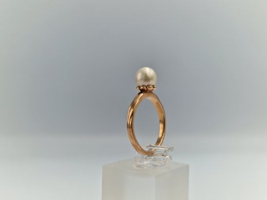 Золотое кольцо, 3.11 г, разм. 17