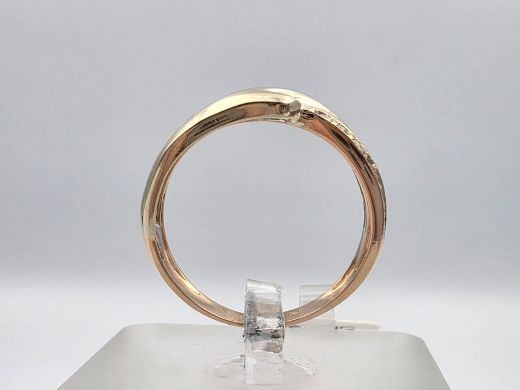 Золотое кольцо, 3.83 г, разм. 18.5