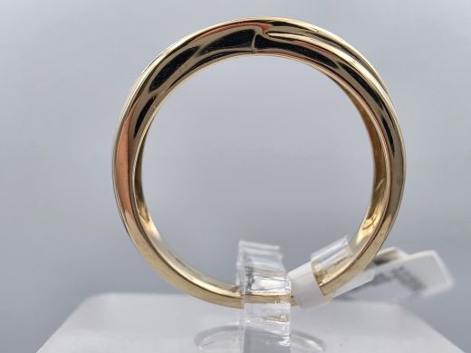 Gold ring with sapphire, 2.90 g, size 17