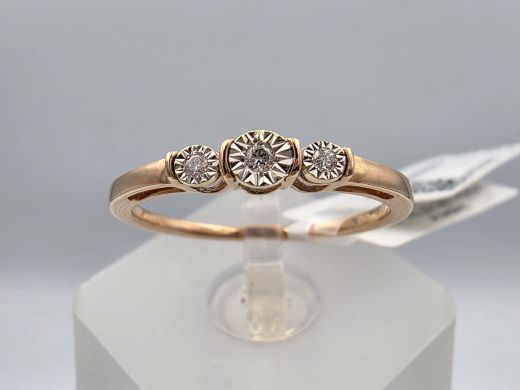 Gold ring with diamond, 1.96 g, size 18