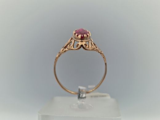 Zelta gredzens ar koraļļi, 3.67 g, izm. 21