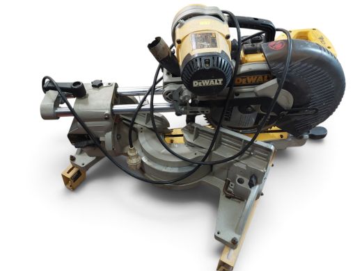 DEWALT Dw717Xps-Qs;
