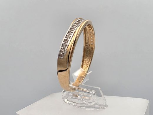 Gold ring with zircon, 1.83 g, size 18.5