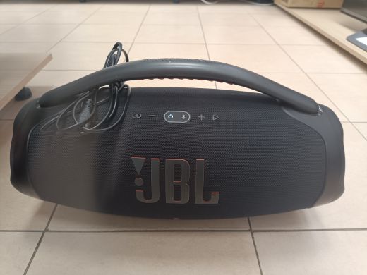 JBL Bombox3