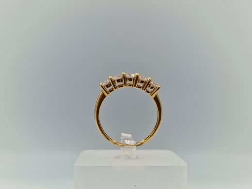 Zelta gredzens ar cirkoniju, 2.74 g, izm. 18