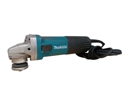 Makita 9558Hnr