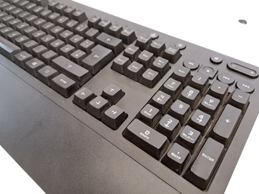 logitech G213
