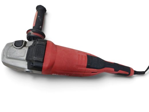 Milwaukee Agv 22-203